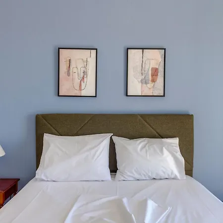 Captain View Mégas Yialós-Nítes