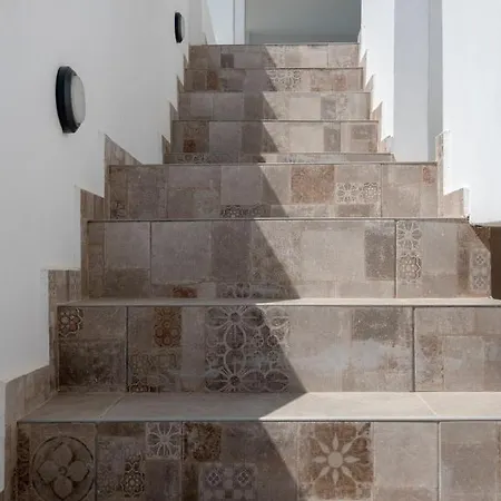 Captain View * Mégas Yialós-Nítes