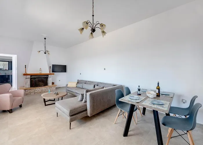 Captain View Mégas Yialós-Nítes