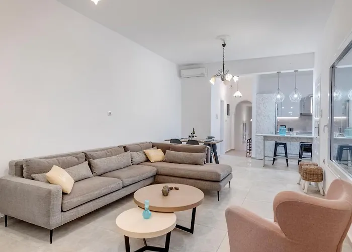 Captain View Mégas Yialós-Nítes