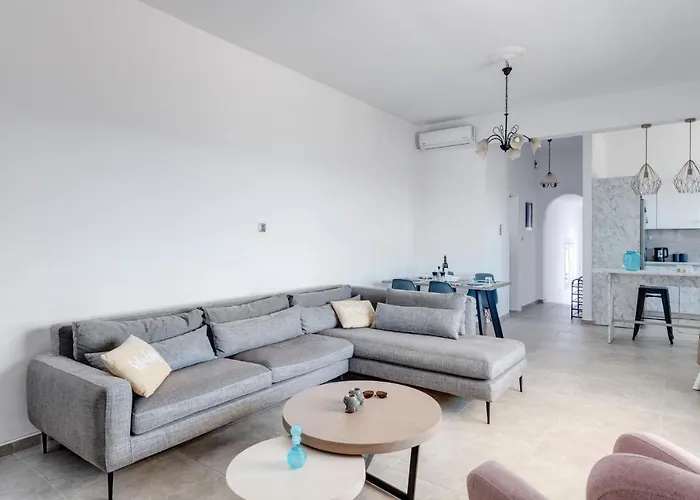 Captain View * Mégas Yialós-Nítes